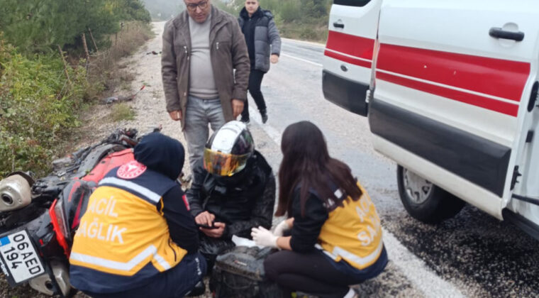 ZEYTİNLİ BOĞAZ MEVKİİNDE MOTOSİKLET KAZASI
