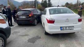 BEŞEVLER KÖYÜNDE TRAFİK KAZASI