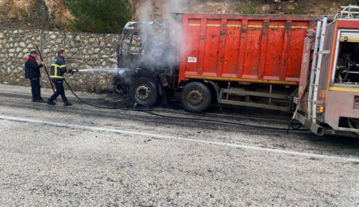 ZEYTİNLİ BOĞAZDA KORKUTAN YANGIN